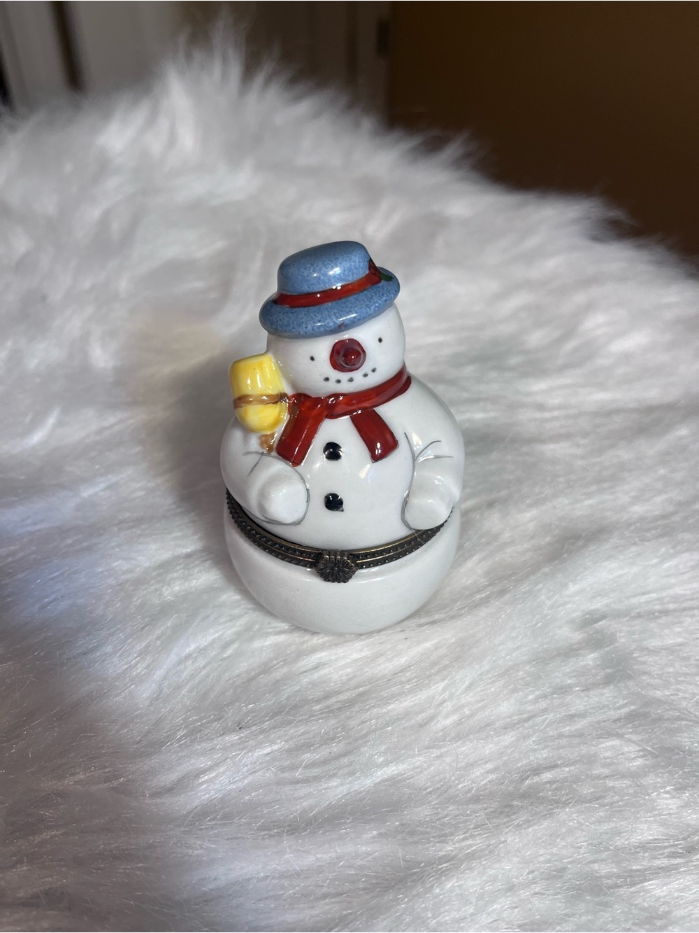 Source Unknown White Snowman Trinket Box with Blue Hat and Red Scarf